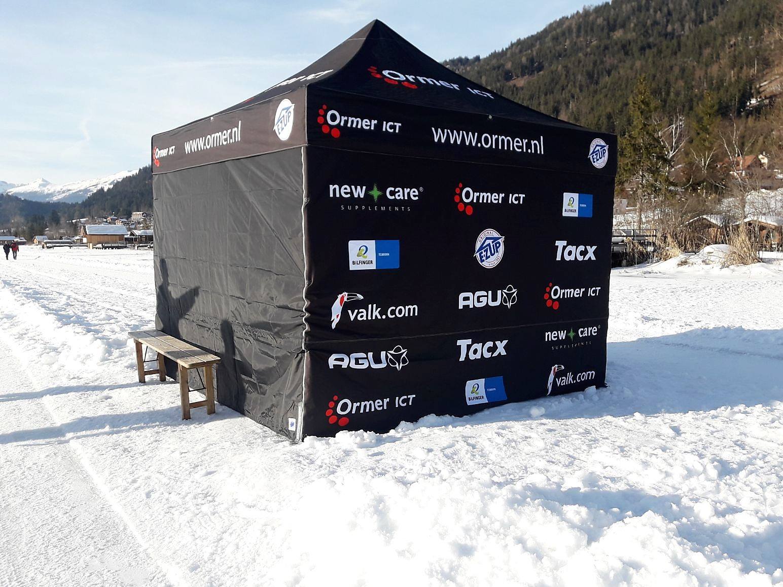 イージーアップブログ | 【冬のレジャーに】イージーアップのワンタッチテント！