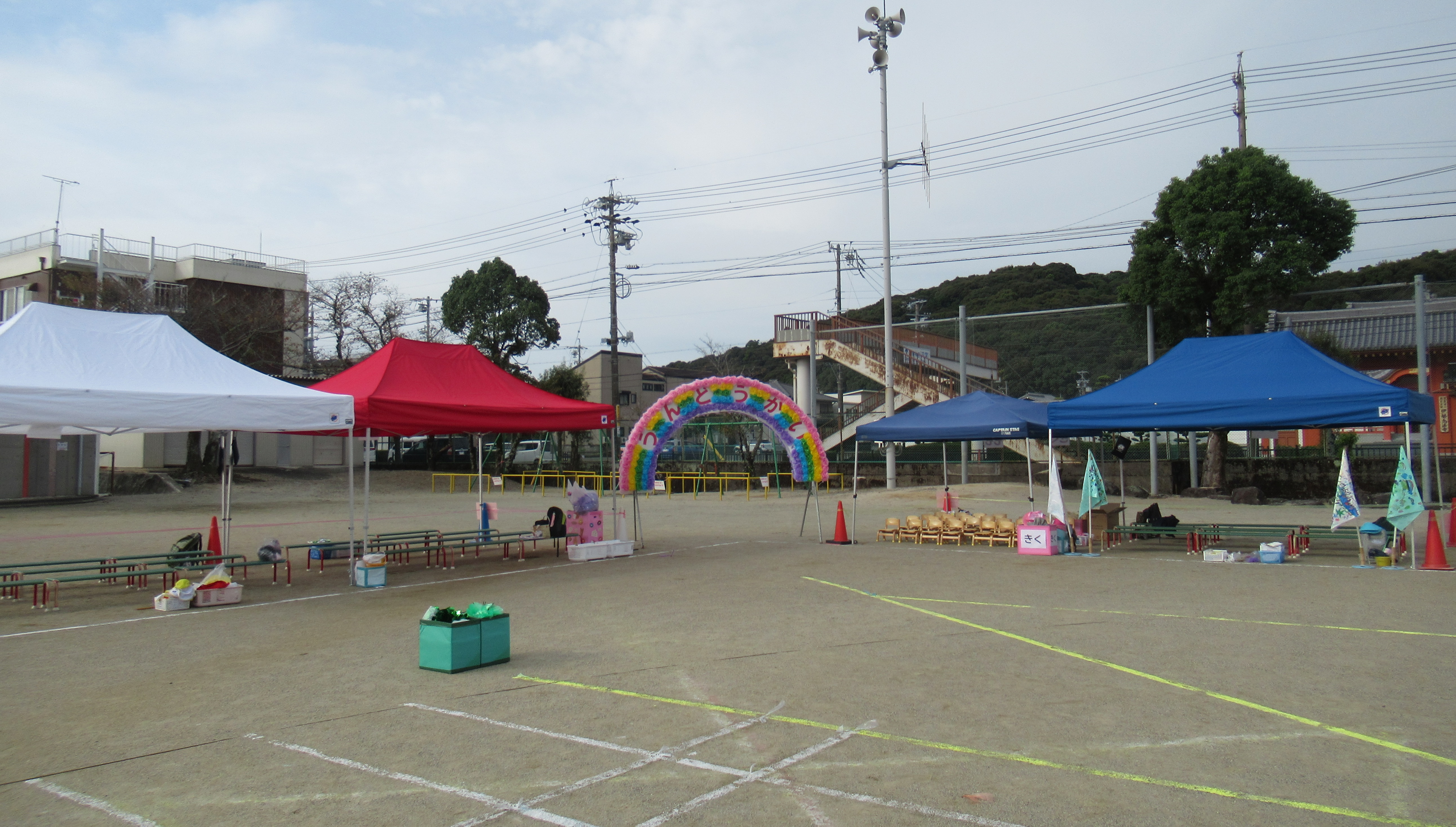 イージーアップブログ | 運動会のテントには、風対策を忘れずに！